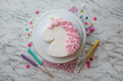 Rainbows & Unicorns Unicorn Large Cake Making Set